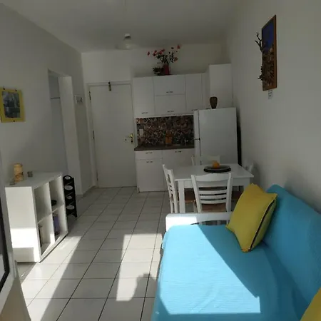 Livadi Apartment *