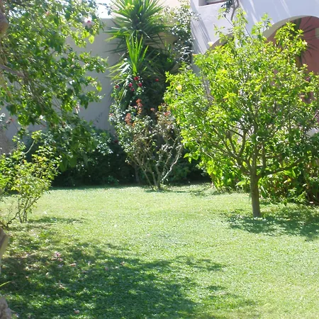 Apartment Livadi *